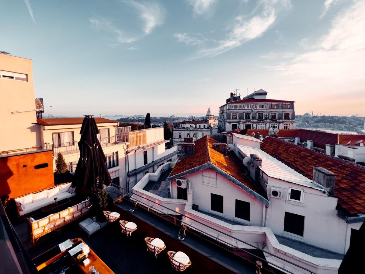 Ruz Hotels Estambul Exterior foto View of the city
