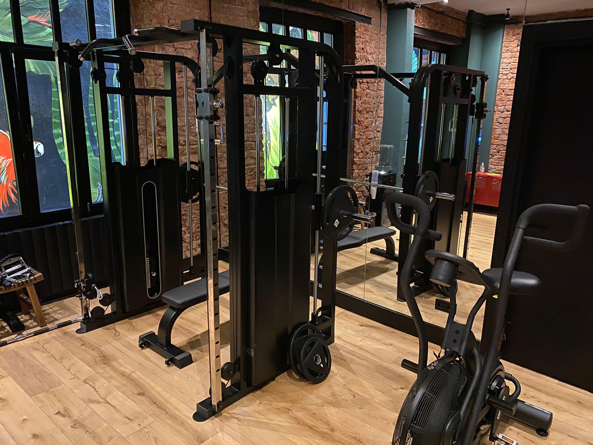 Ruz Hotels Estambul Exterior foto A functional trainer