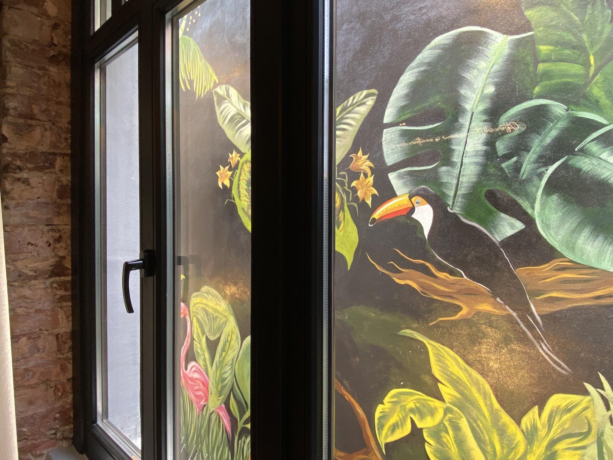 Ruz Hotels Estambul Exterior foto A mural in the lobby of the building